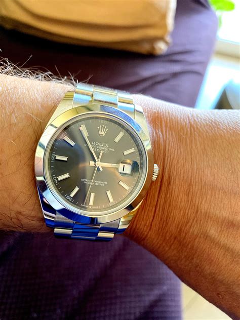 Rolex Explorer I 39mm vs. Datejust 41 for Smart Casual Wear